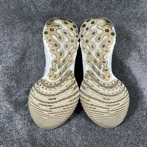 Nike React Infinity FlyKnit CD4372-103 Woman's Size 9.5 White Running Shoes Used - Picture 10 of 13